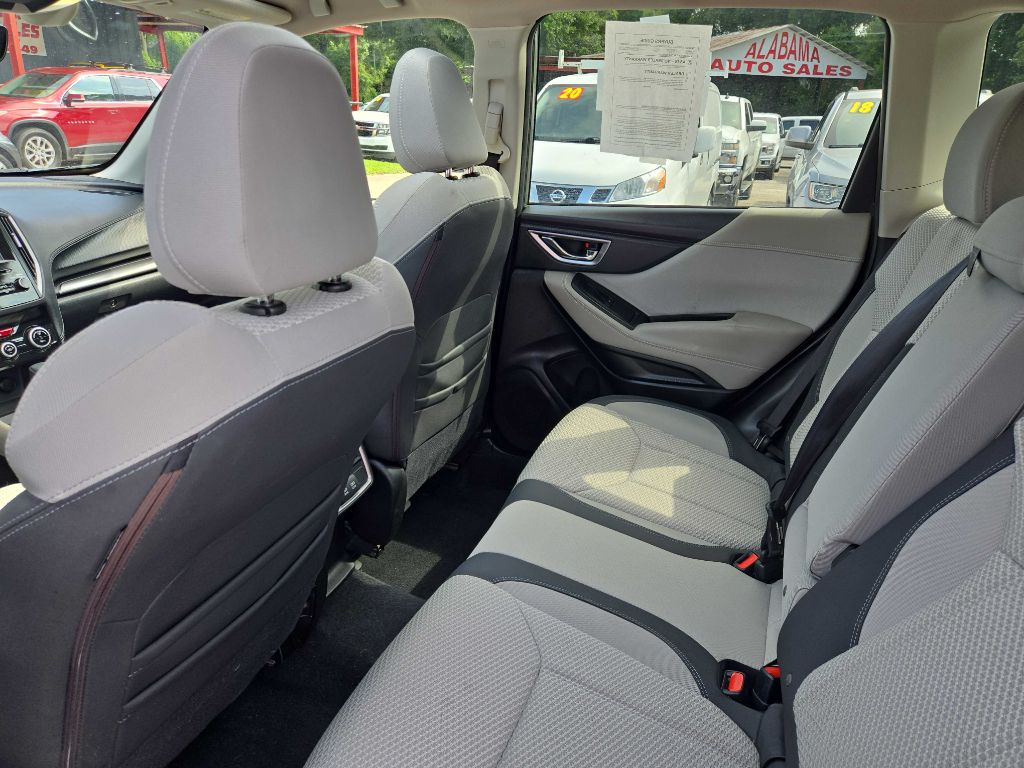 Photo 8 of this SUBARU FORESTER