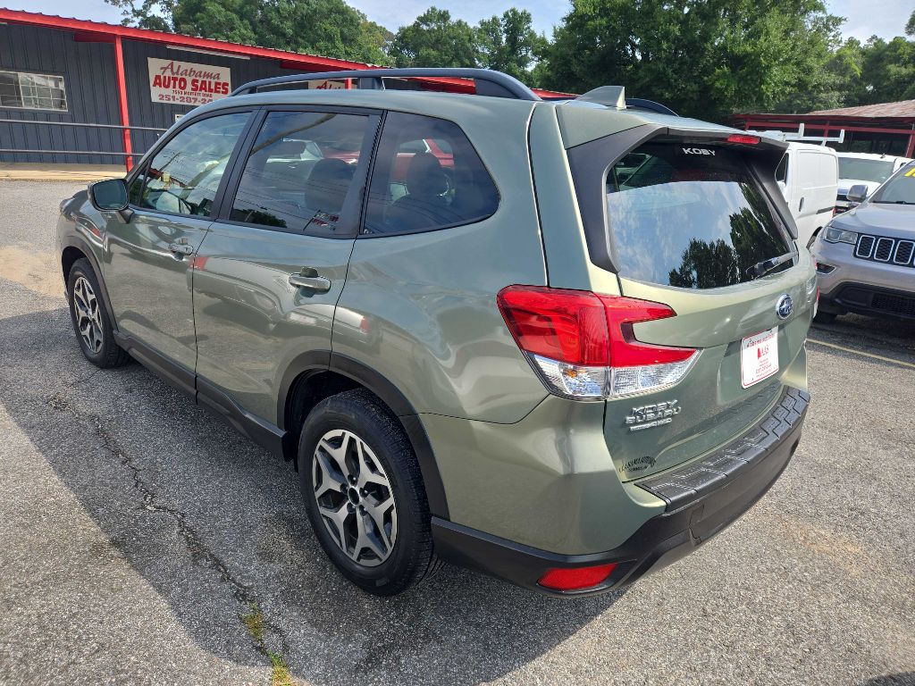 Photo 4 of this SUBARU FORESTER