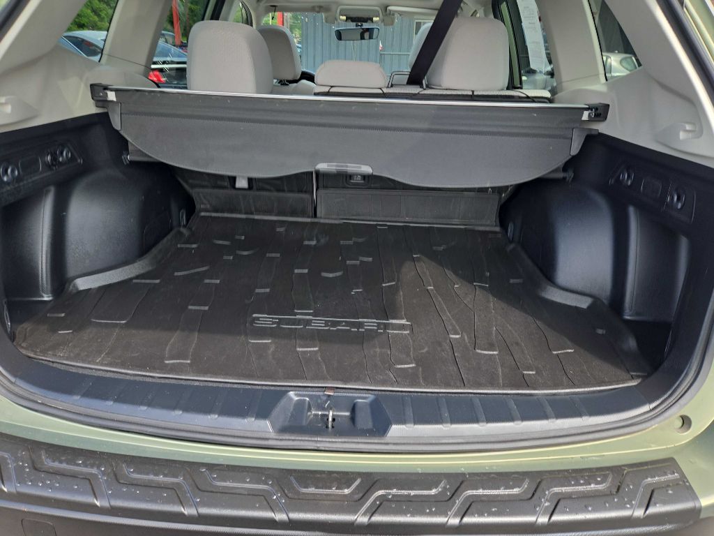 Photo 9 of this SUBARU FORESTER