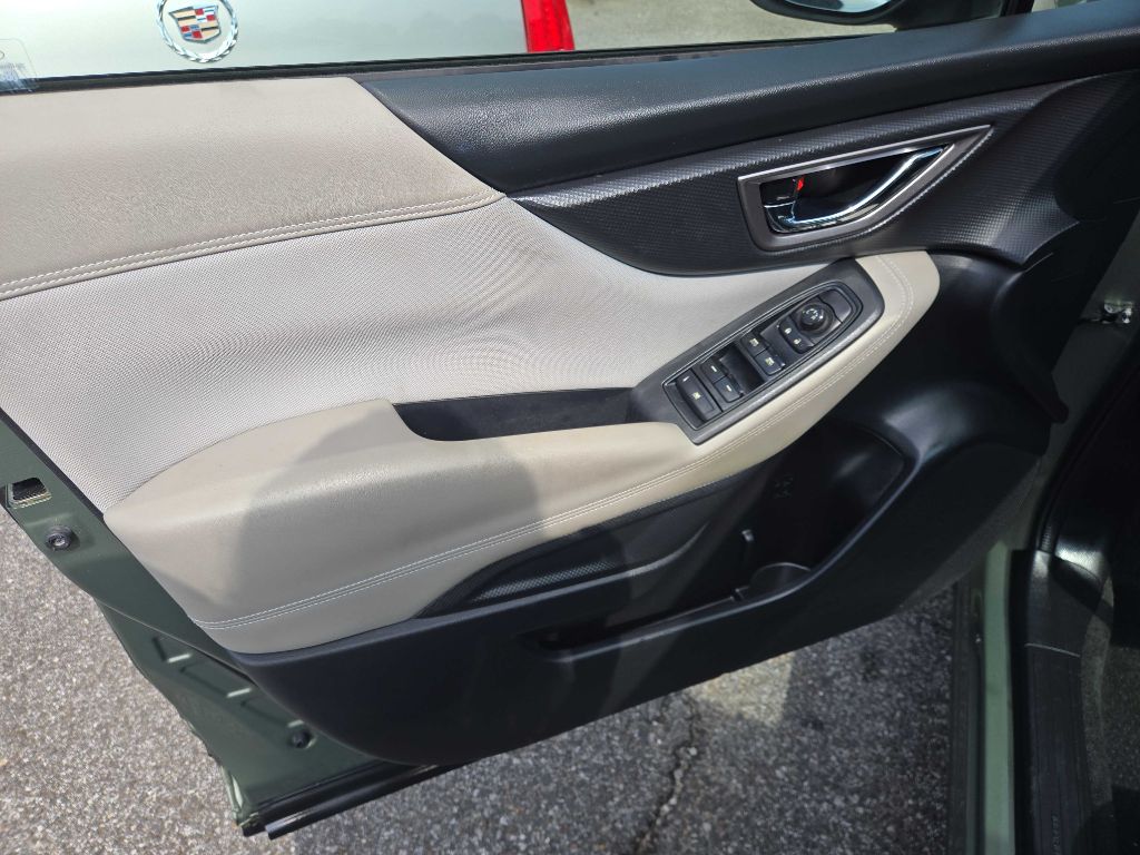 Photo 7 of this SUBARU FORESTER