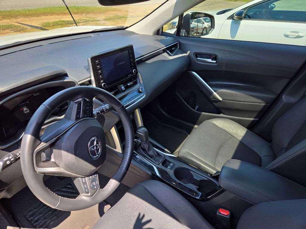 Photo 8 of this TOYOTA COROLLA CROSS