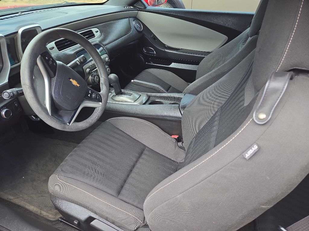 Photo 7 of this CHEVROLET CAMARO