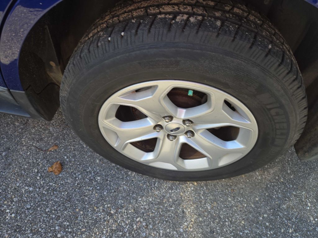 Photo 5 of this FORD EDGE