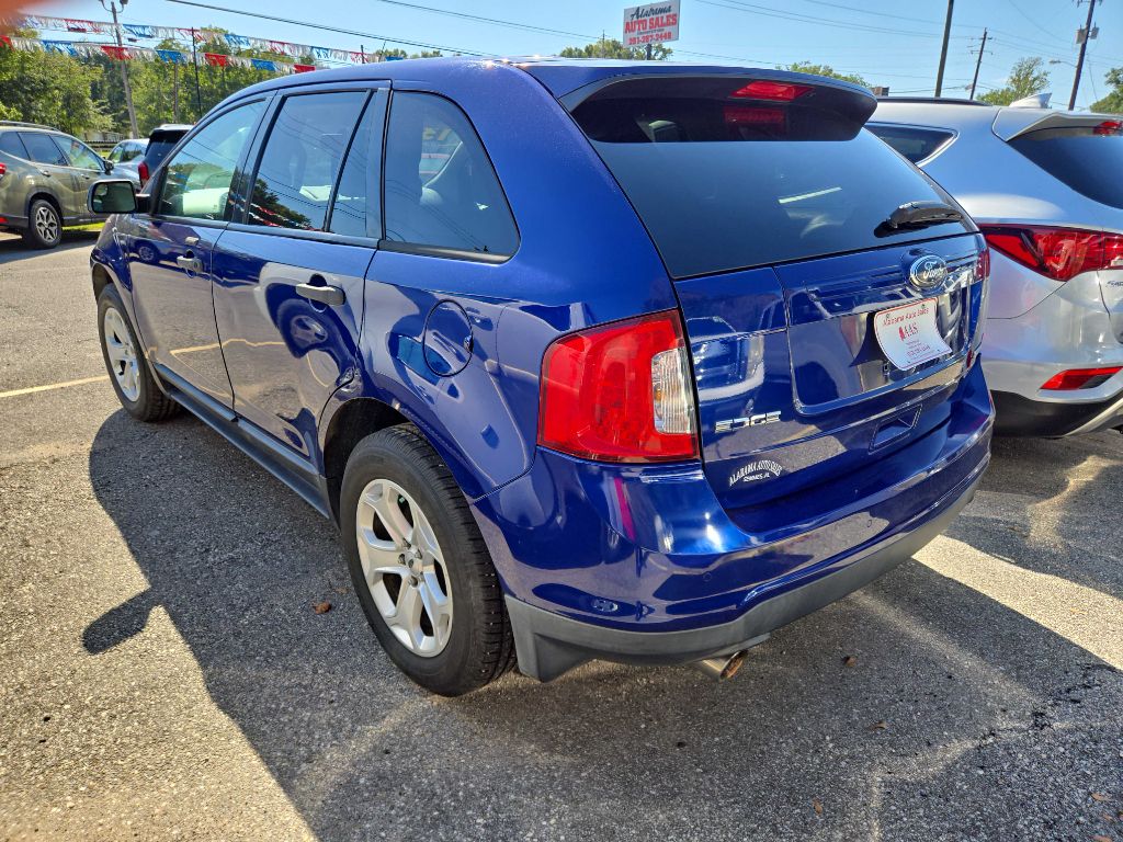 Photo 3 of this FORD EDGE