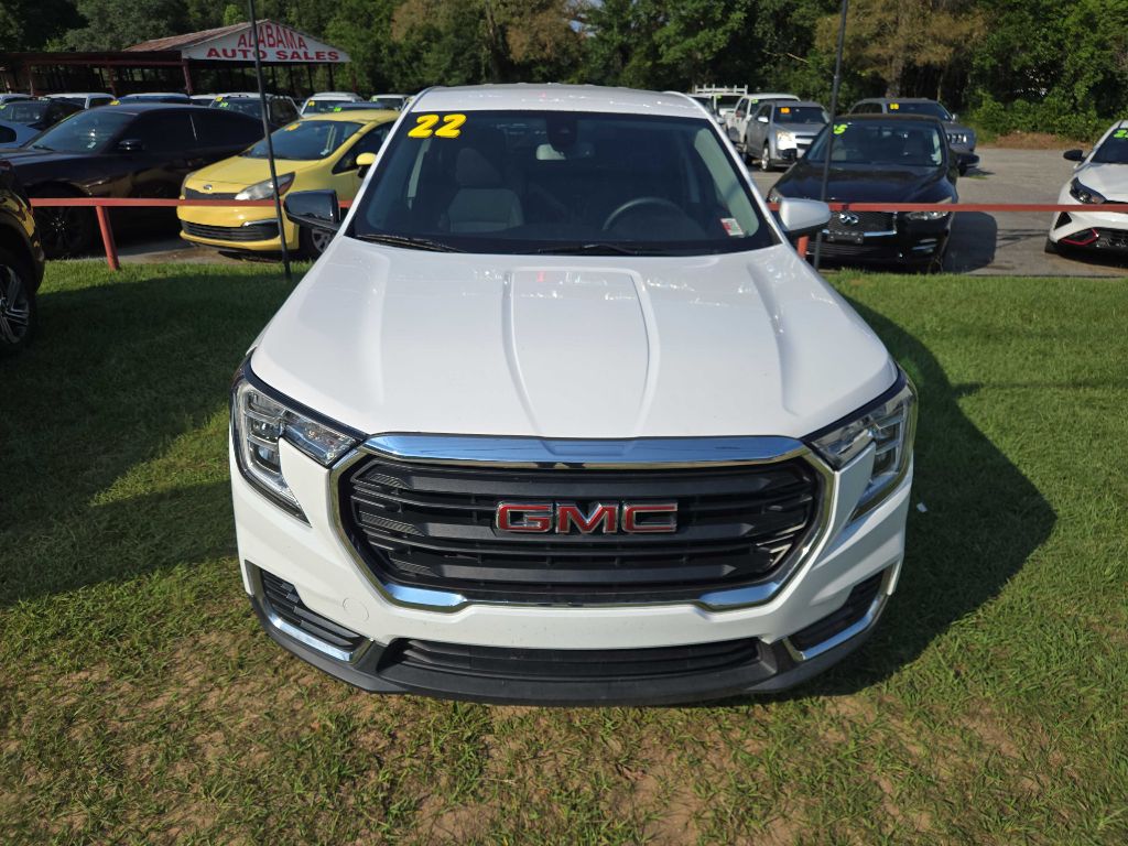 Photo 2 of this GMC TERRAIN