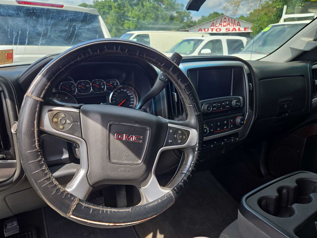 Photo 5 of this GMC SIERRA