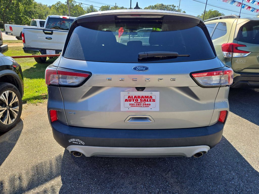 Photo 4 of this FORD ESCAPE