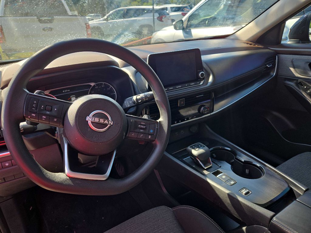 Photo 12 of this NISSAN ROGUE