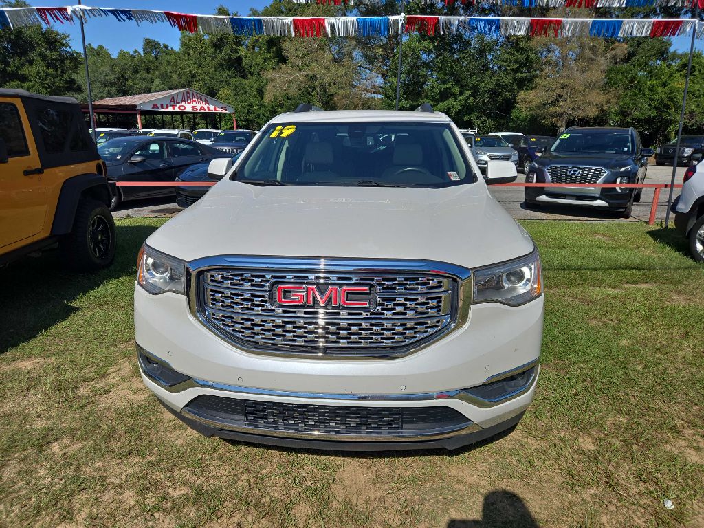 Photo 3 of this GMC ACADIA
