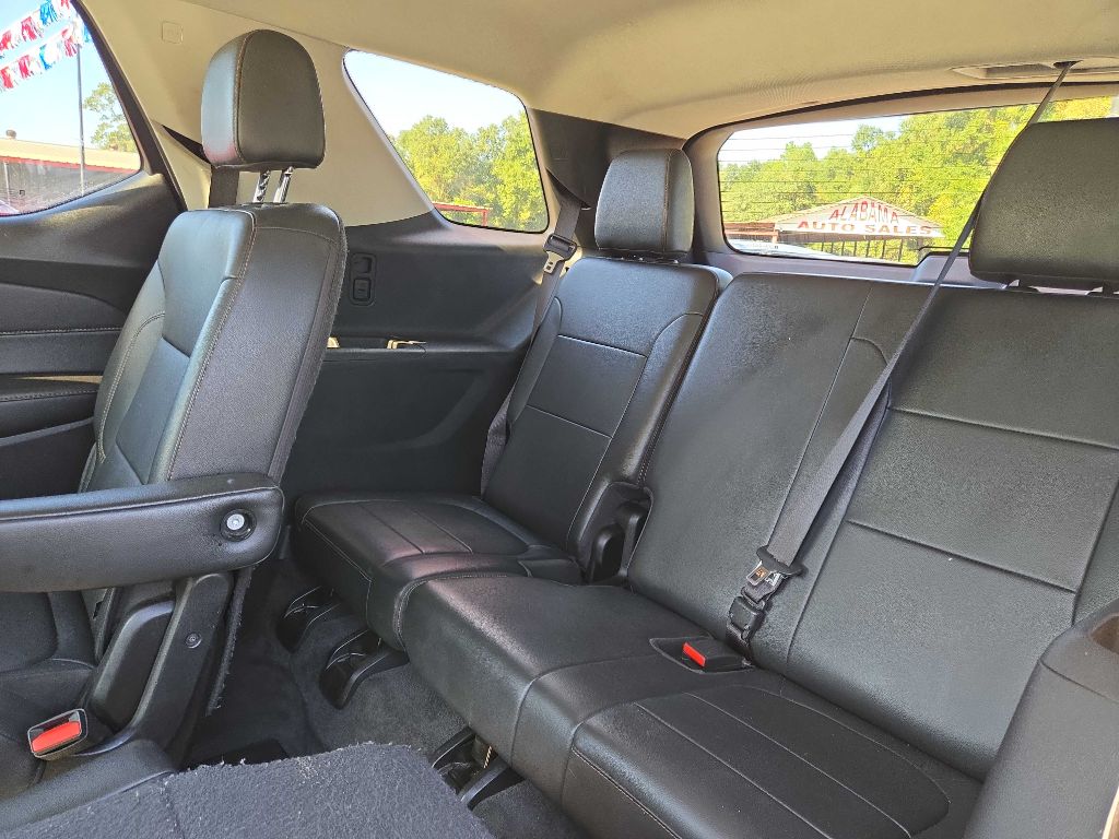 Photo 9 of this CHEVROLET TRAVERSE