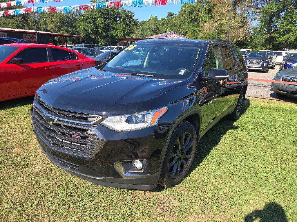 Photo 2 of this CHEVROLET TRAVERSE