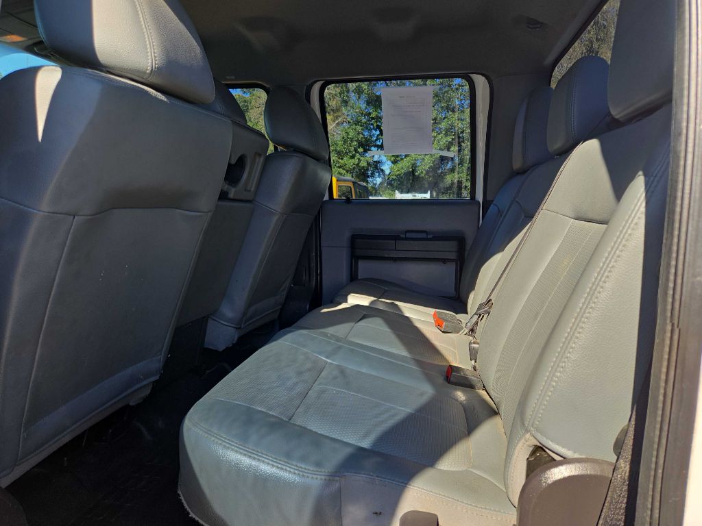 Photo 8 of this FORD F250