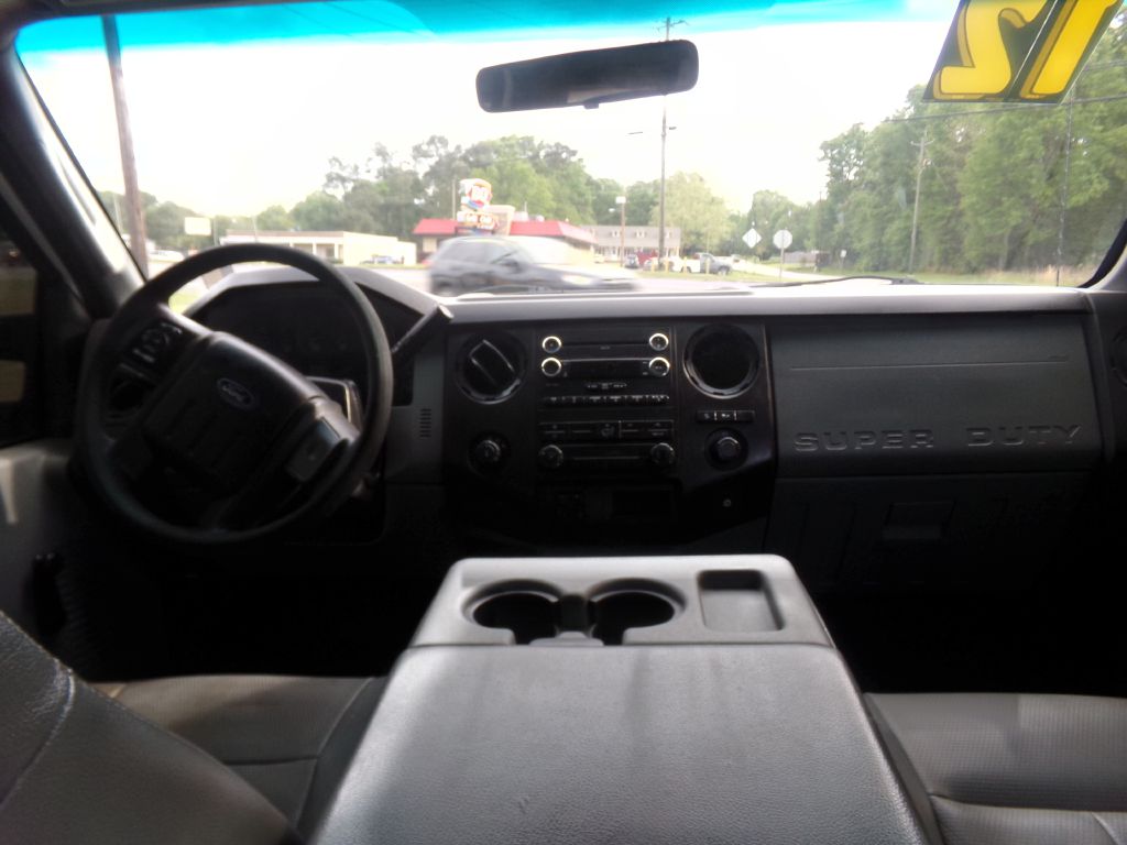 Photo 6 of this FORD F250