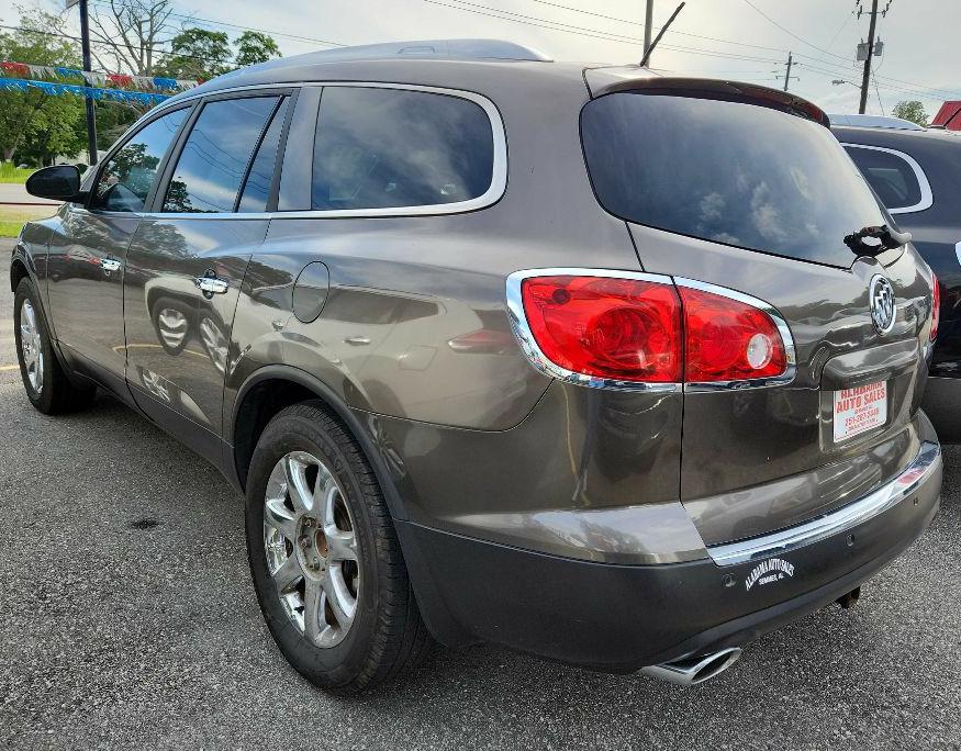 Photo 2 of this BUICK ENCLAVE