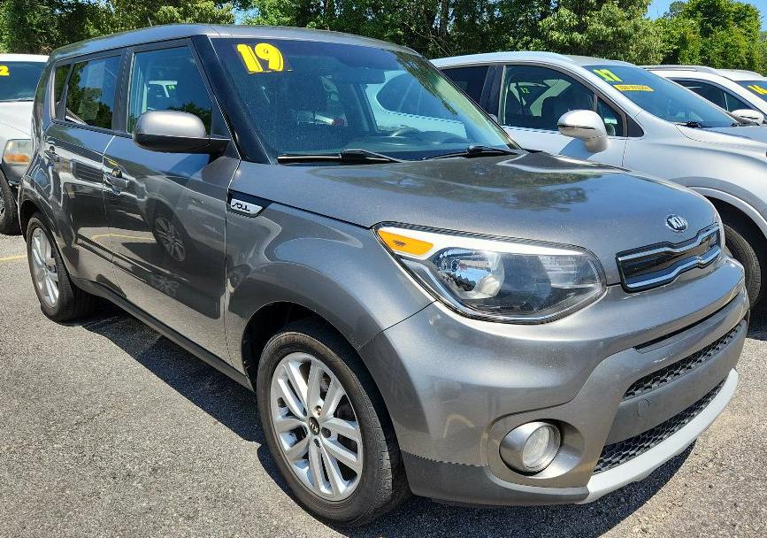 2019 KIA SOUL