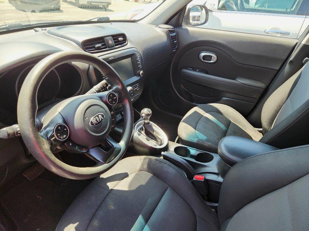 Photo 5 of this KIA SOUL