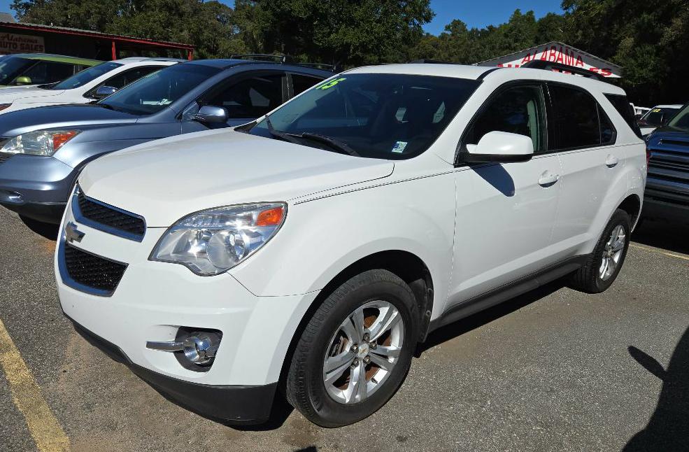 Photo 3 of this CHEVROLET EQUINOX