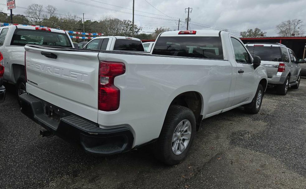 Photo 4 of this CHEVROLET SILVERADO 1500
