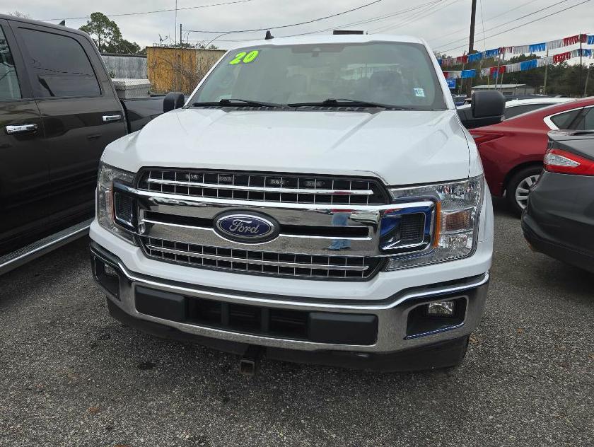 Photo 2 of this FORD F150