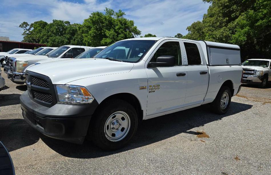 Photo 3 of this RAM 1500 CLASSIC