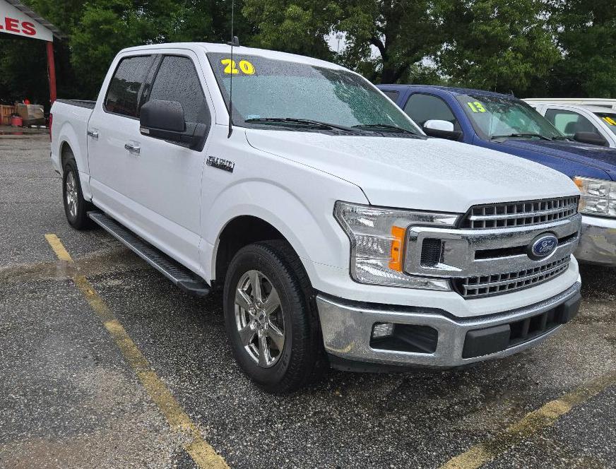 Photo 3 of this FORD F150