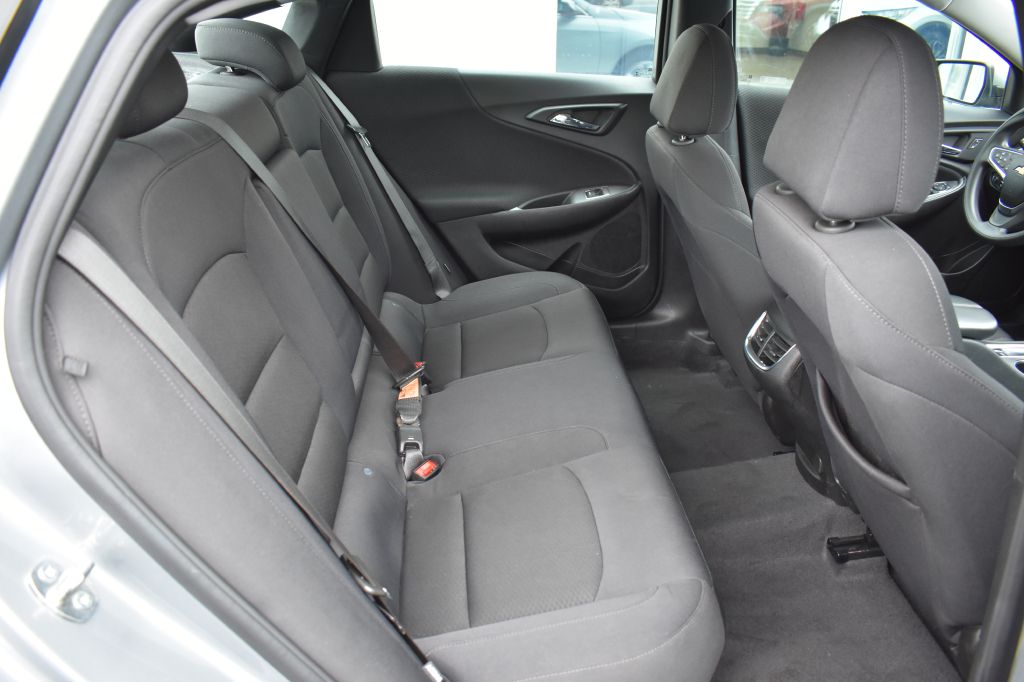 2023 Chevrolet Malibu 1LT - Photo 16