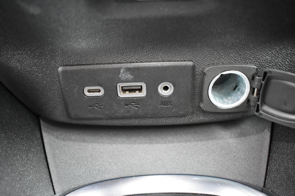 2023 Chevrolet Malibu 1LT - Photo 17