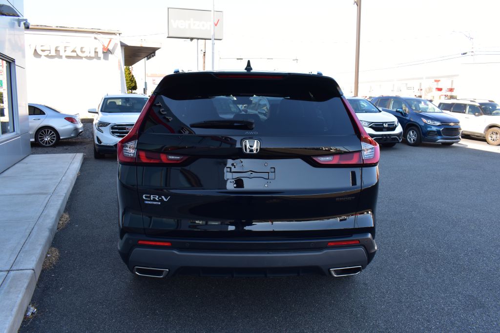 Additional photo of vehicle.