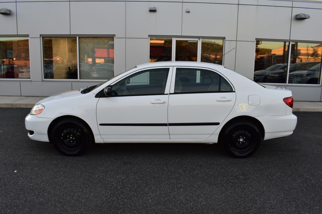 Additional photo of vehicle.