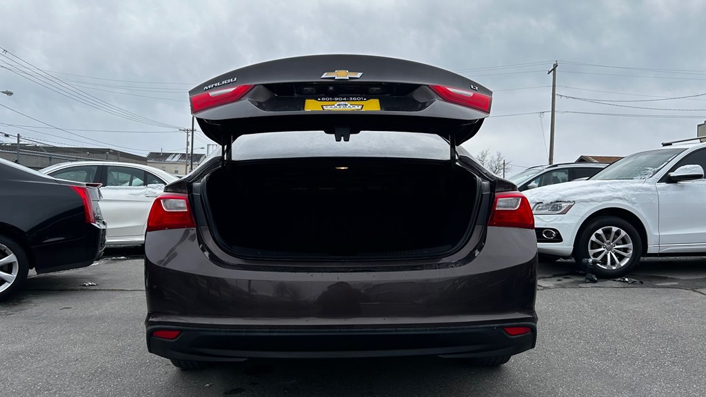 CHEVROLET MALIBU 2016 CHEVROLET MALIBU 1G1ZE5STXGF213437
