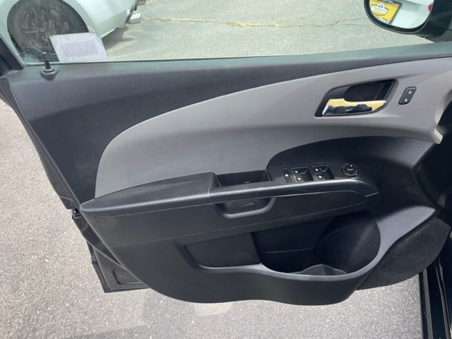 CHEVROLET SONIC 2015 CHEVROLET SONIC 1G1JE6SB1F4207031