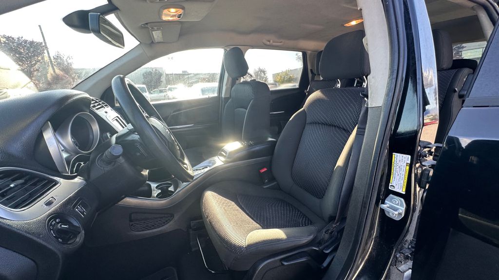 DODGE JOURNEY 2019 DODGE JOURNEY 3C4PDCAB8KT803911