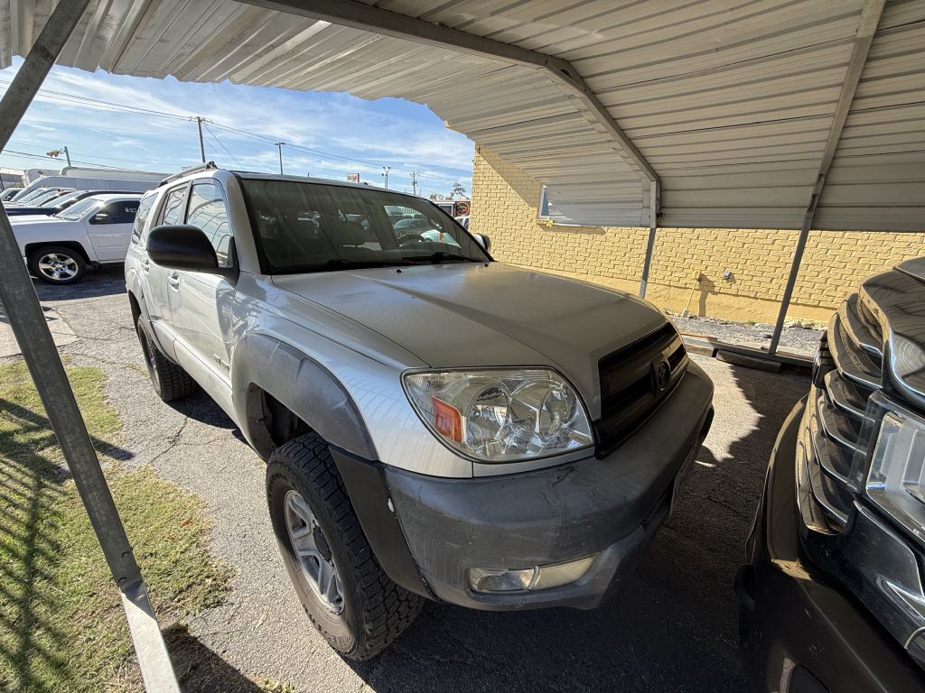Photo 2 of this TOYOTA 4RUNNER