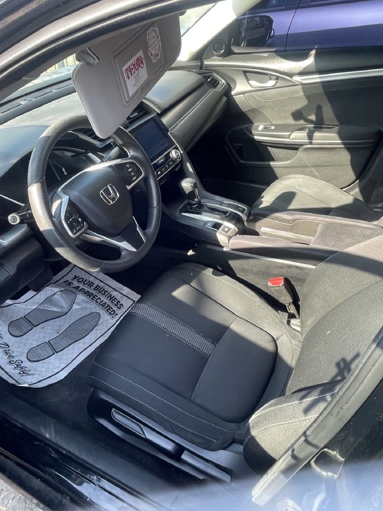 Photo 5 of this HONDA CIVIC