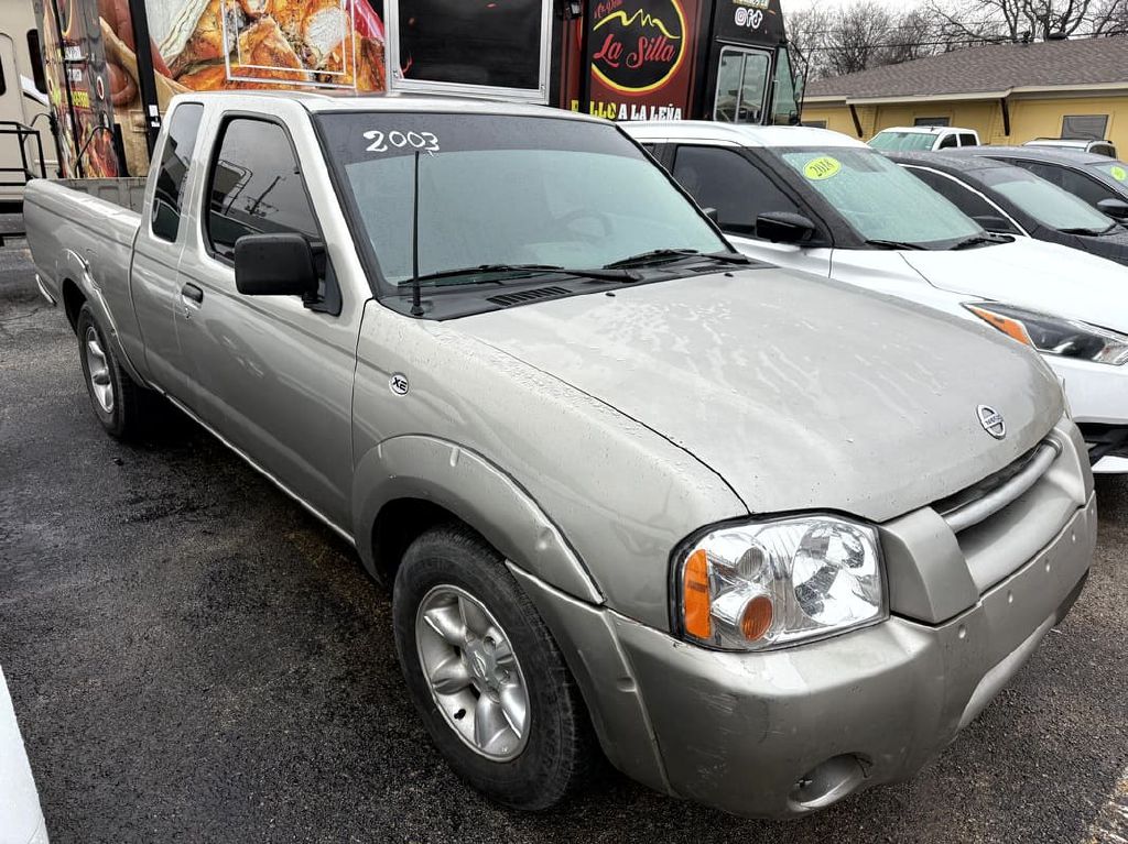 Photo 2 of this NISSAN FRONTIER