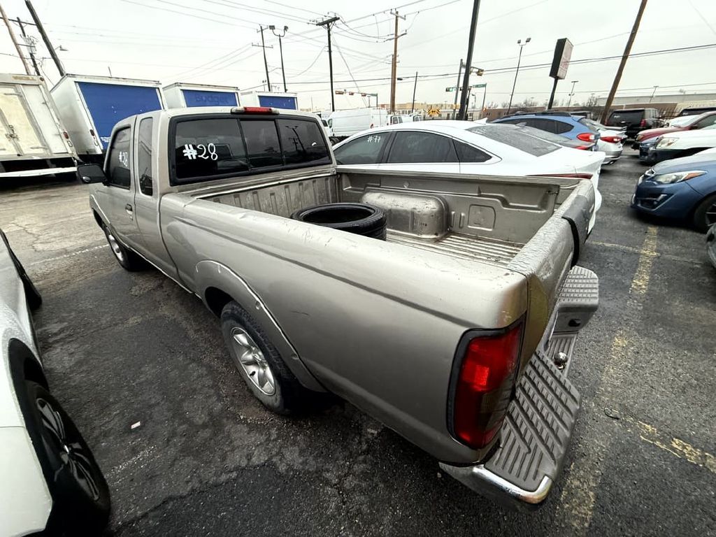 Photo 6 of this NISSAN FRONTIER