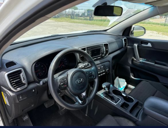Photo 4 of this KIA SPORTAGE
