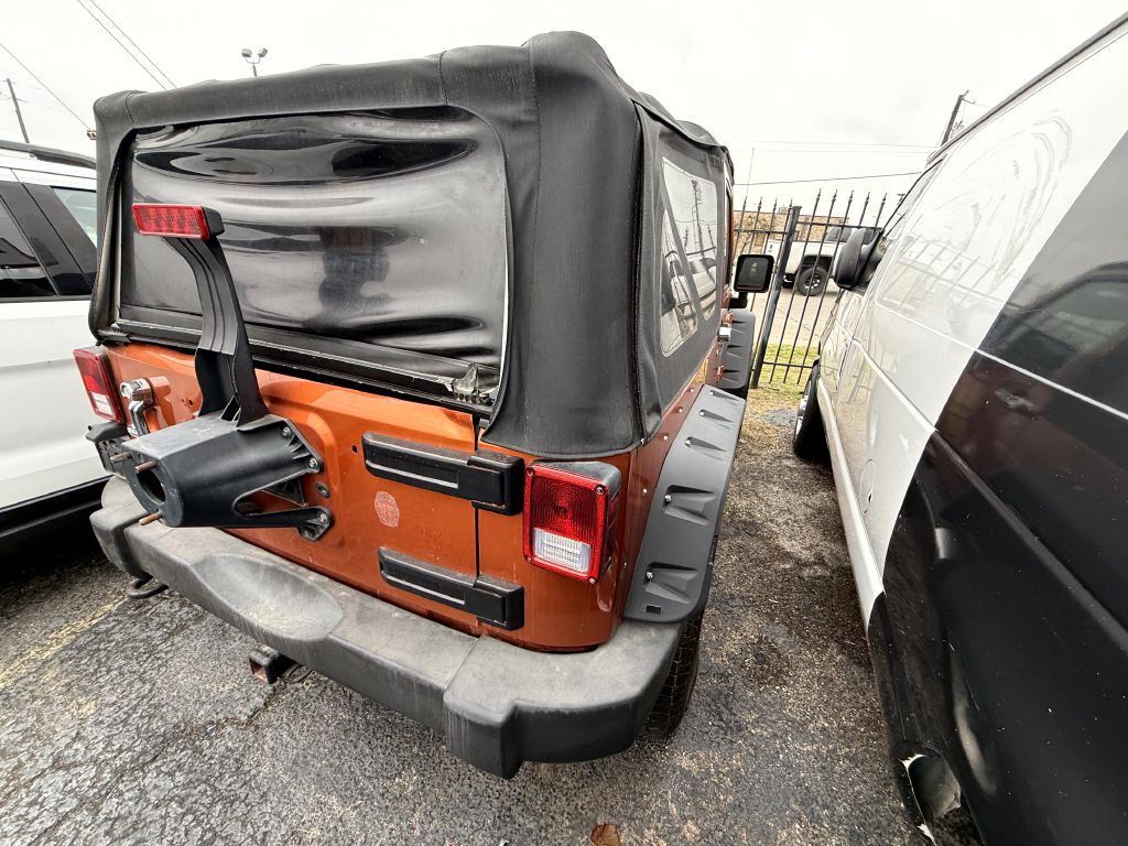 Photo 4 of this JEEP WRANGLER