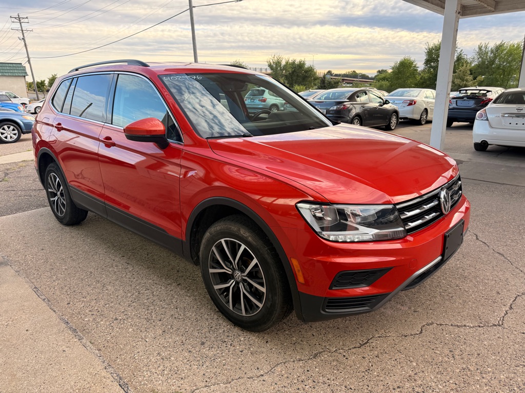 Photo 3 of this VOLKSWAGEN TIGUAN