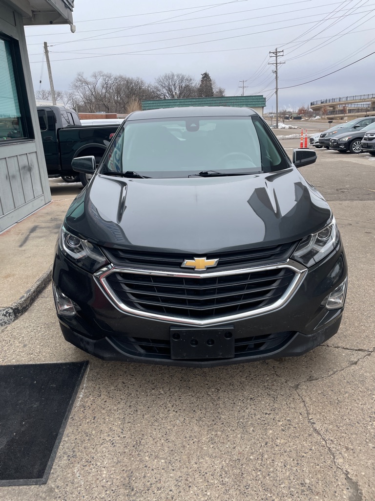 Photo 3 of this CHEVROLET EQUINOX
