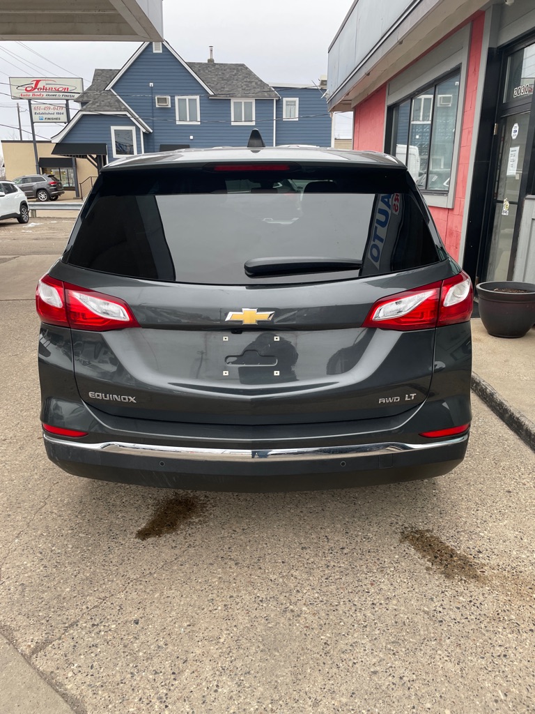 Photo 5 of this CHEVROLET EQUINOX