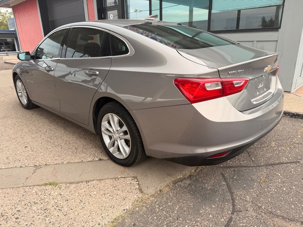 Photo 7 of this CHEVROLET MALIBU