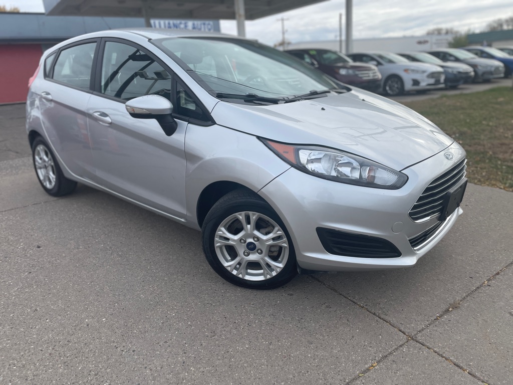 Photo 4 of this FORD FIESTA