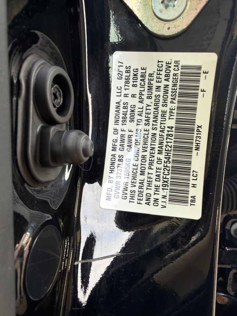 Photo 10 of this HONDA CIVIC
