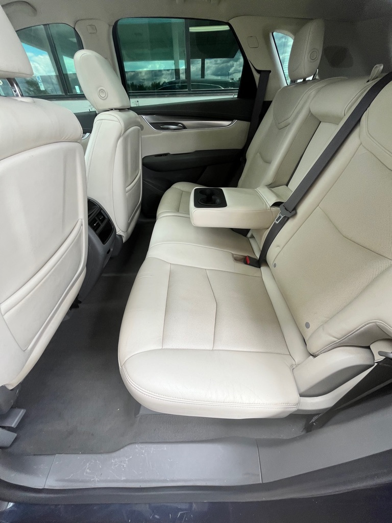 Photo 27 of this CADILLAC XT5