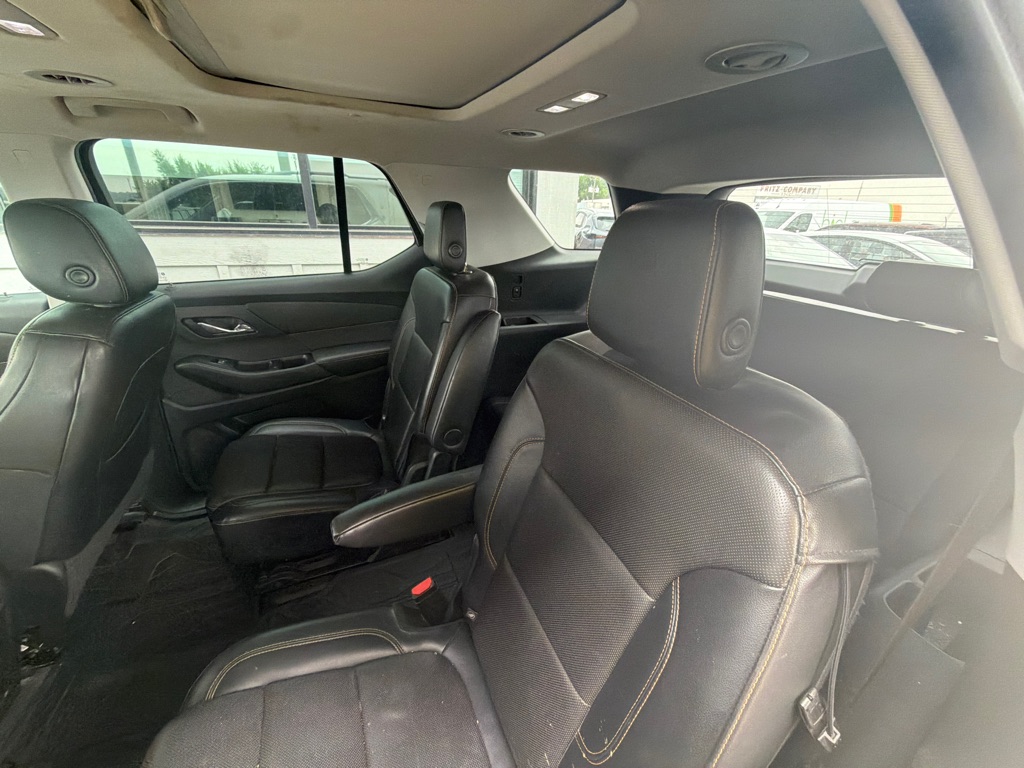 Photo 8 of this CHEVROLET TRAVERSE