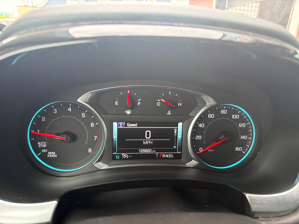 Photo 12 of this CHEVROLET TRAVERSE