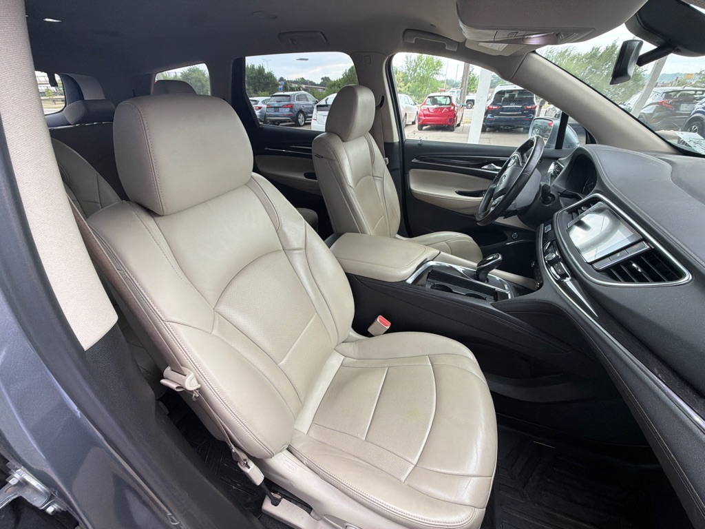 Photo 6 of this BUICK ENCLAVE