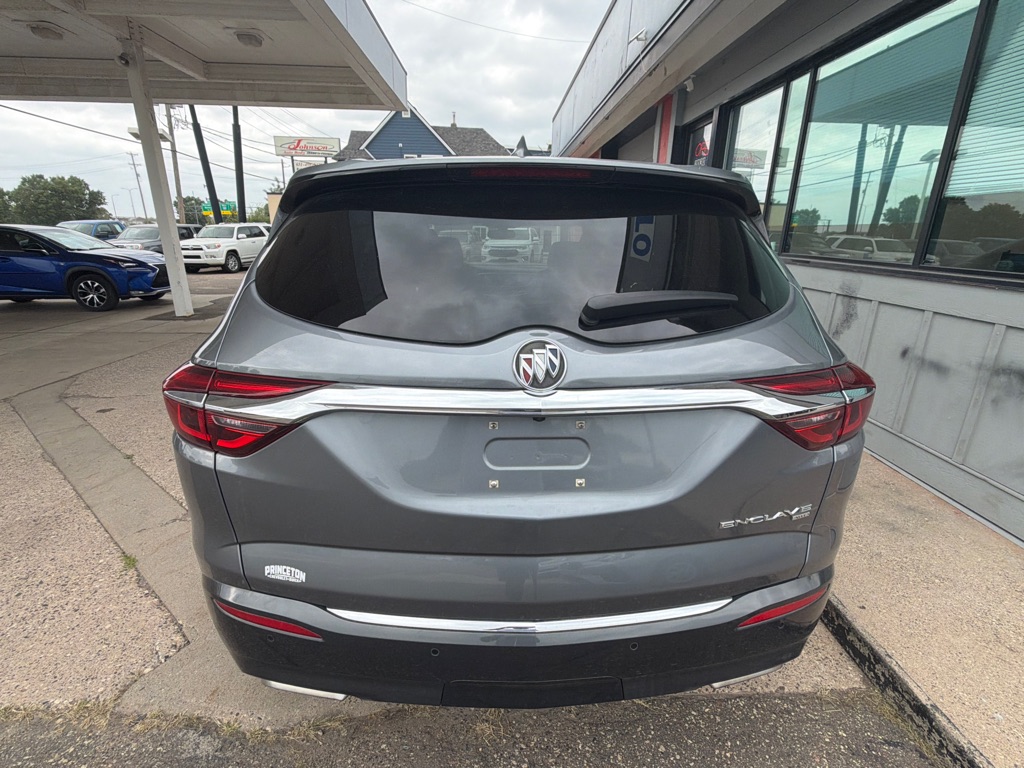 Photo 3 of this BUICK ENCLAVE