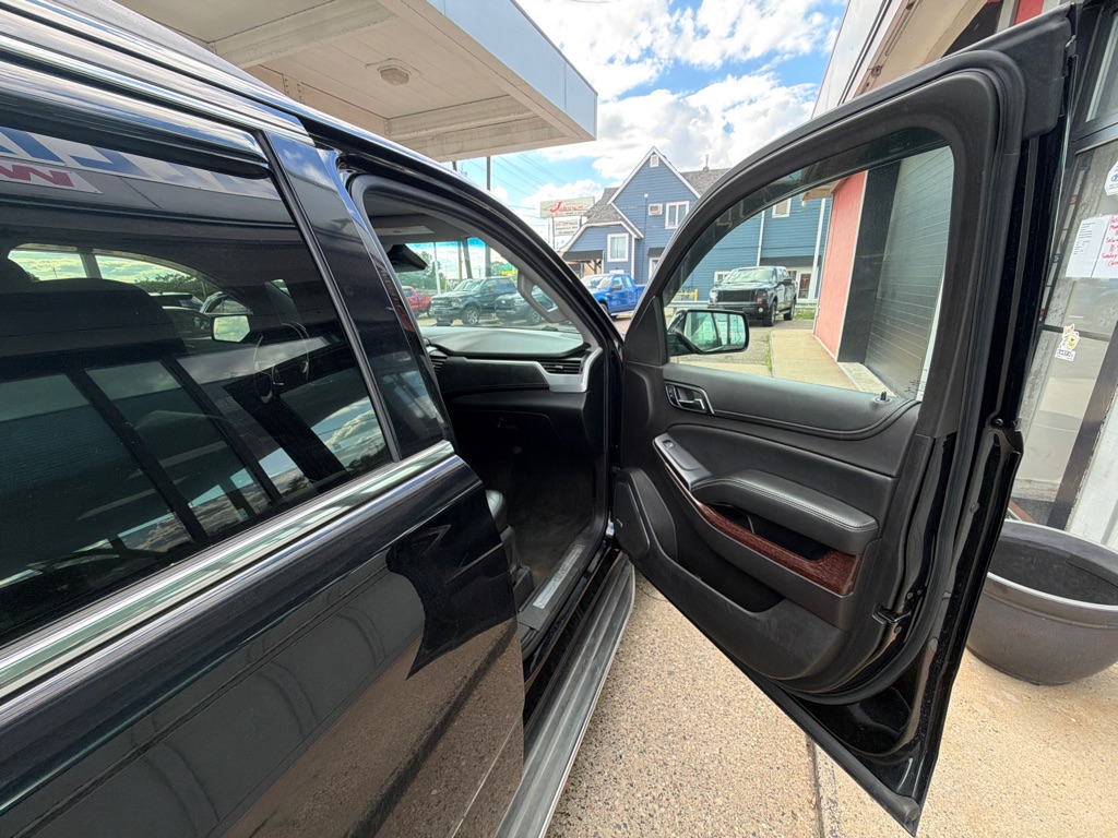 Photo 6 of this GMC YUKON XL